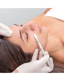 Dermaplaning With Skinceuticals Peel