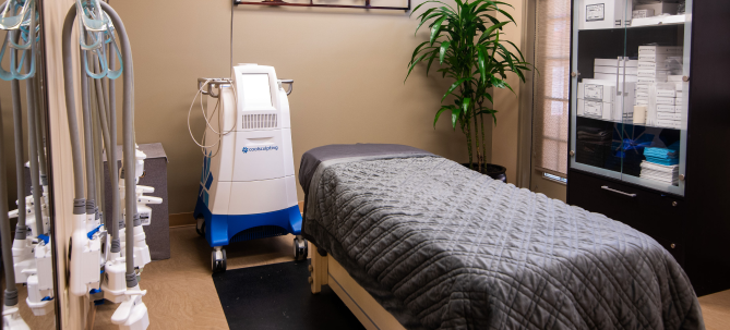 CoolSculpting CoolSculpting